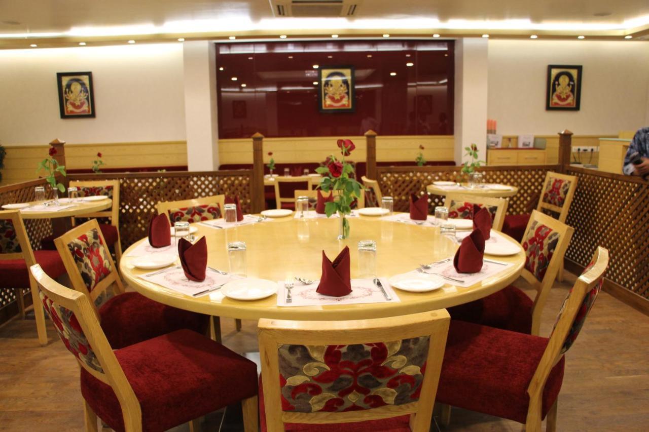 Hotel Dasaprakash Agra  Exterior photo
